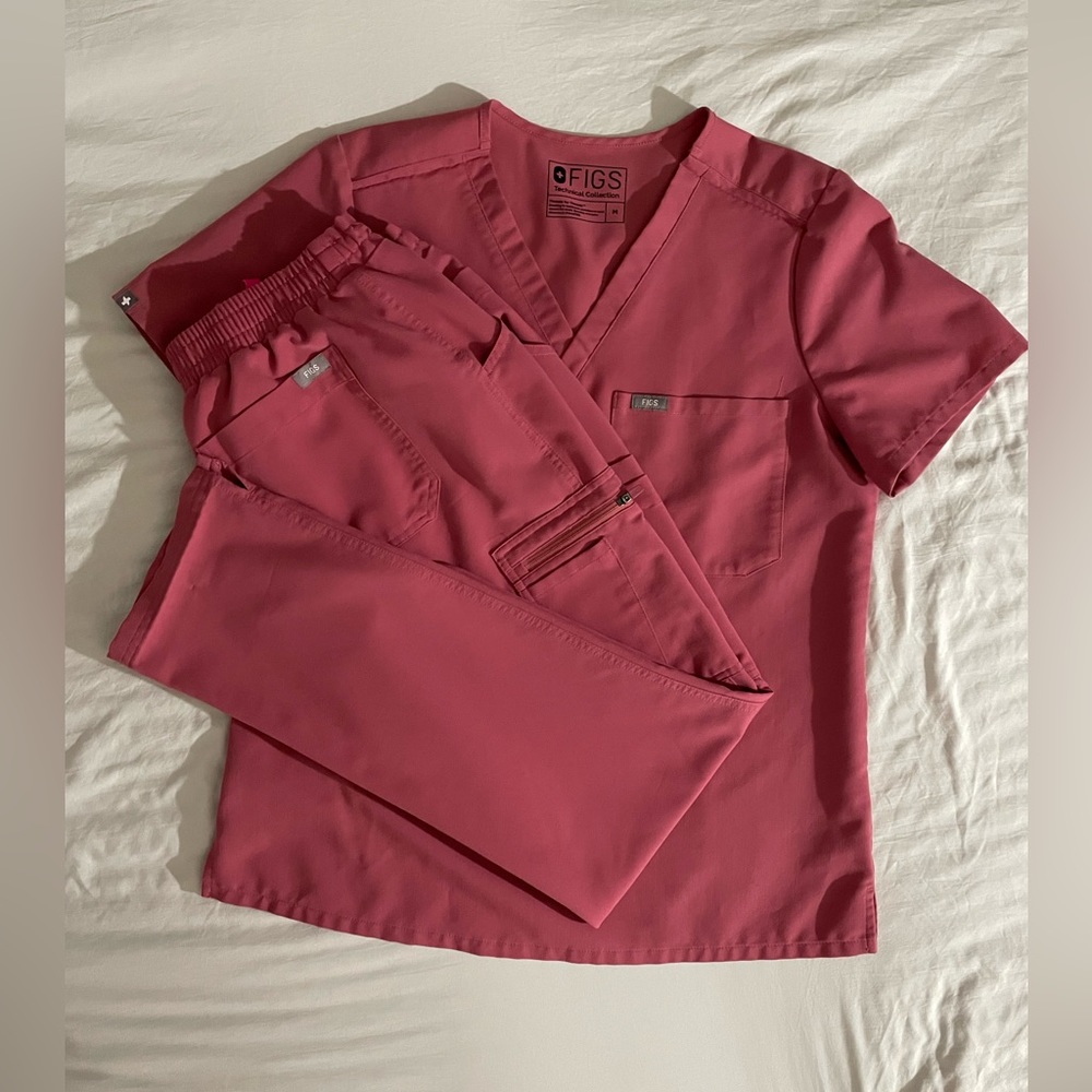 Quartz Limited edition scrubs